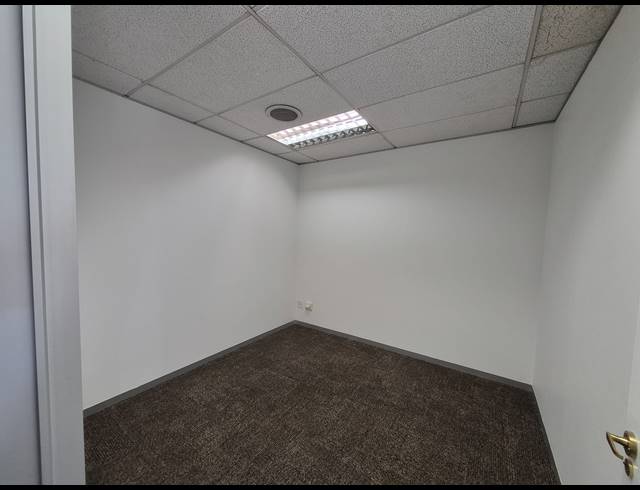 385M² OFFICE TO LET IN SANDTON CENTRAL